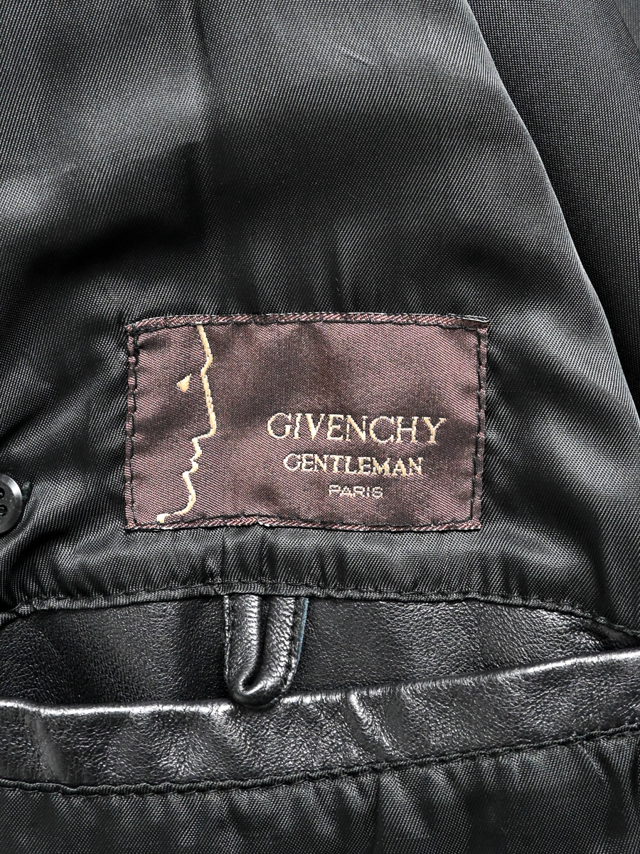 90s Givenchy Gentleman_11