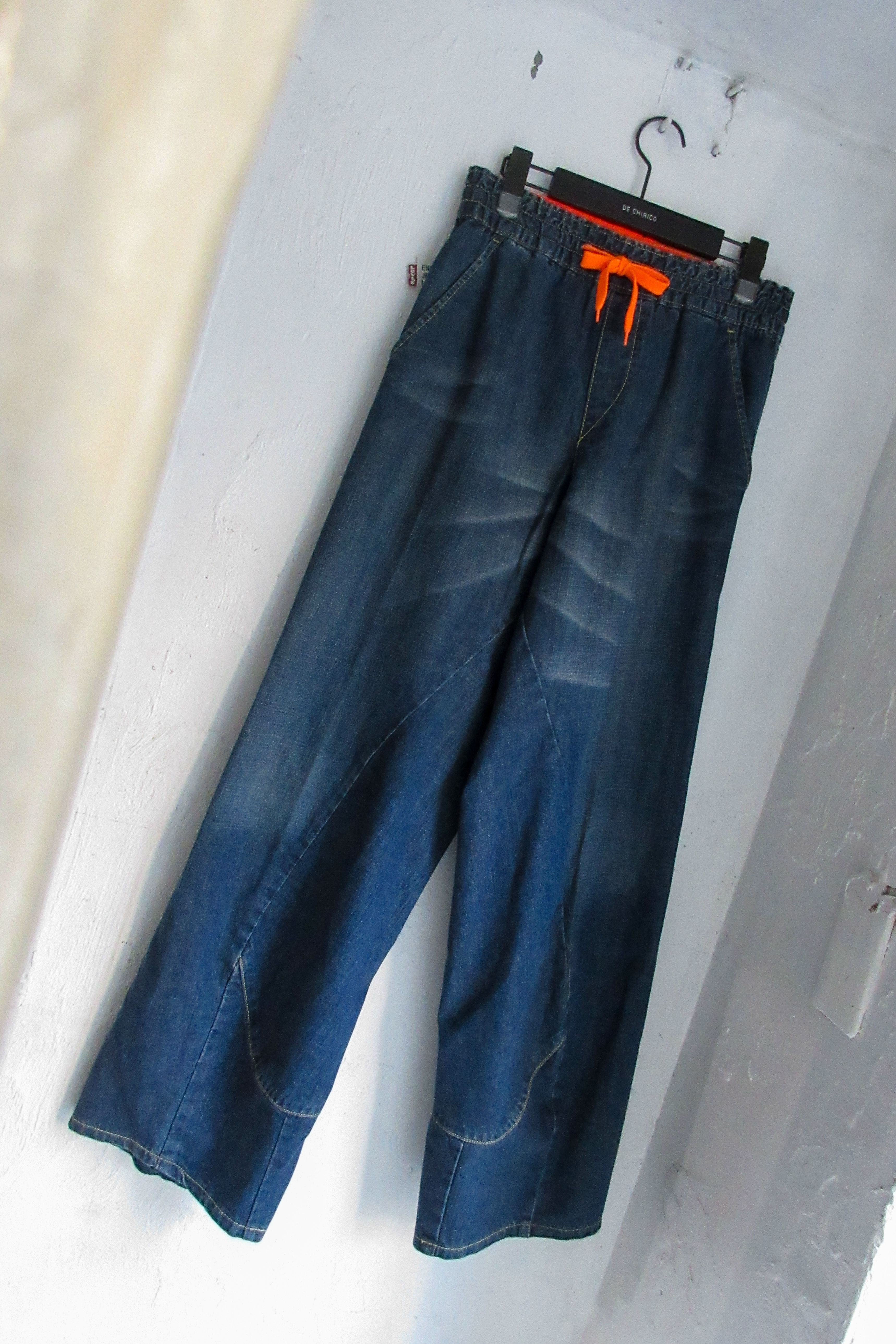 early2000s Engineered Jeans_1
