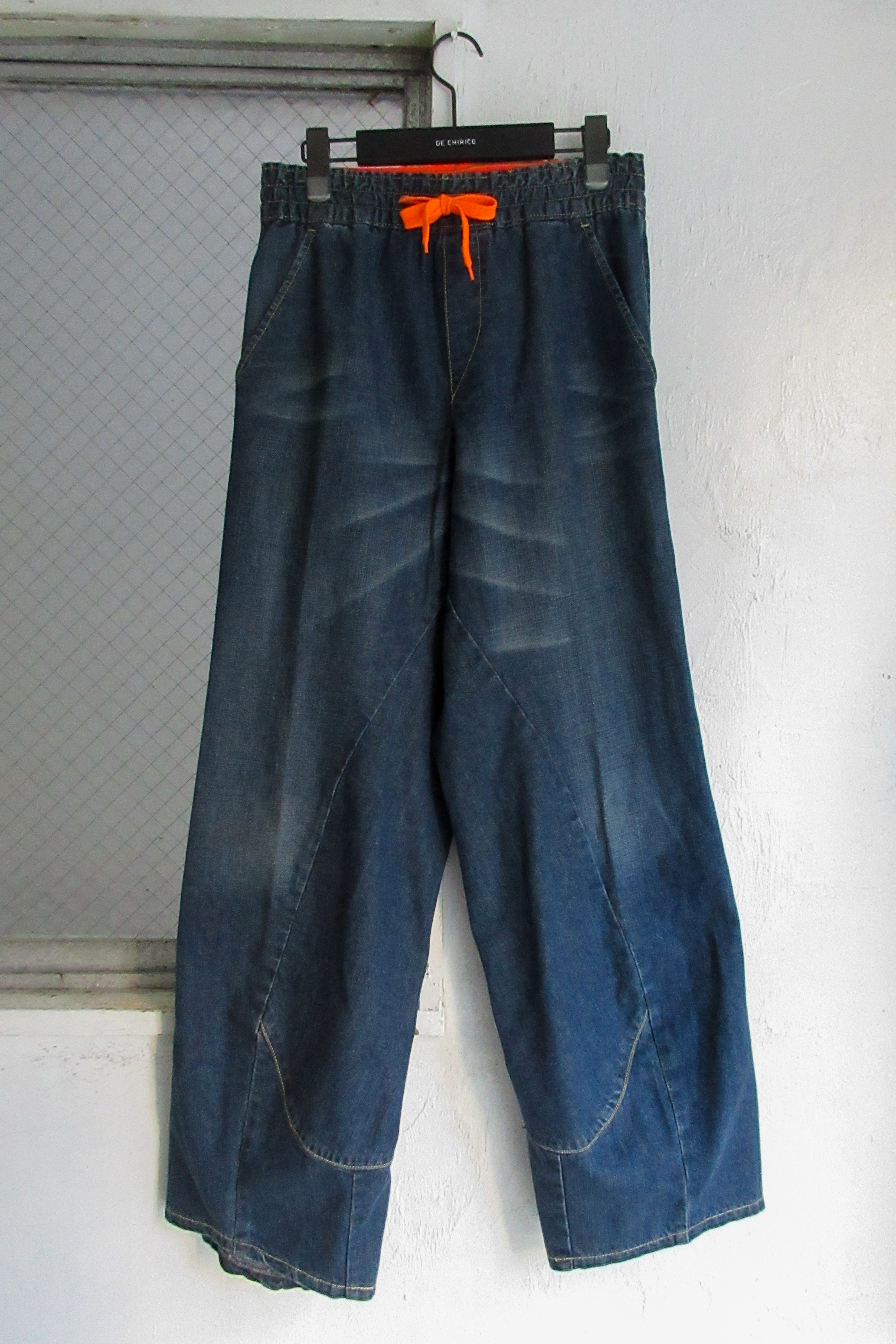 early2000s Engineered Jeans_2